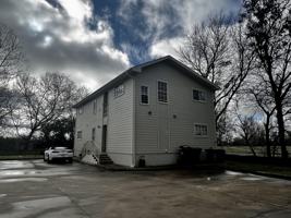 featured image of 1416 1414/1 River Rd #1416