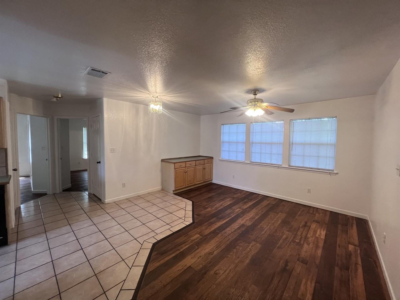 1416 1414/1 River Rd #1416 - Photo 6 of 11