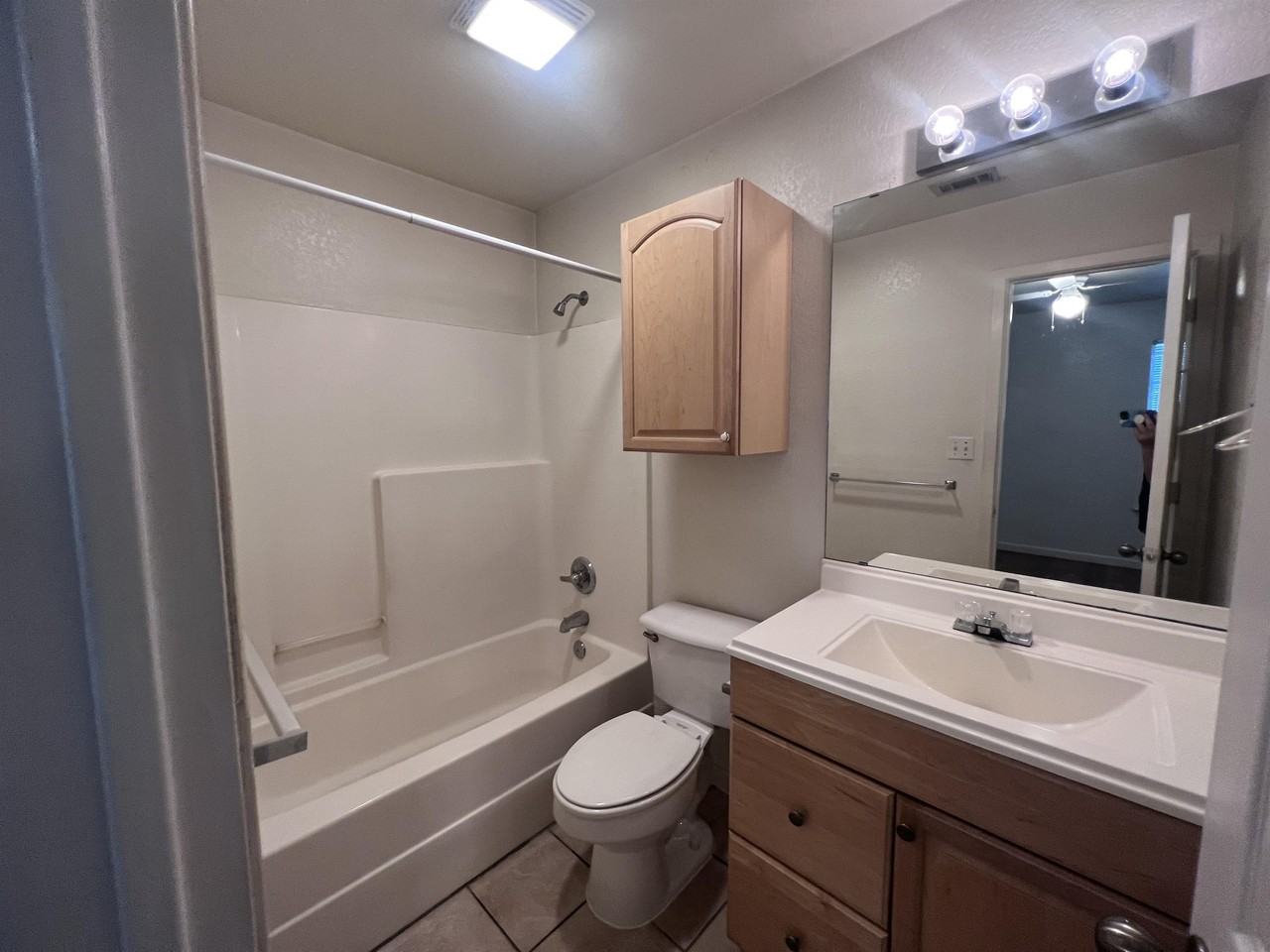 1416 1414/1 River Rd #1416 - Photo 7 of 11