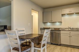 345 S Fenway St - Photo 1 of 1