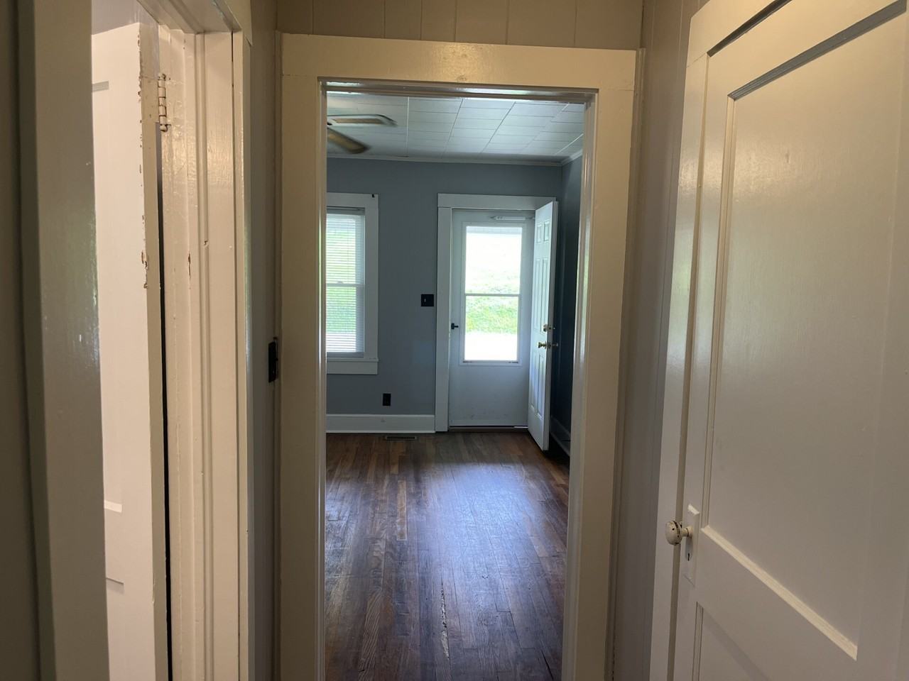 950 Old Asheville Hwy - Photo 3 of 14