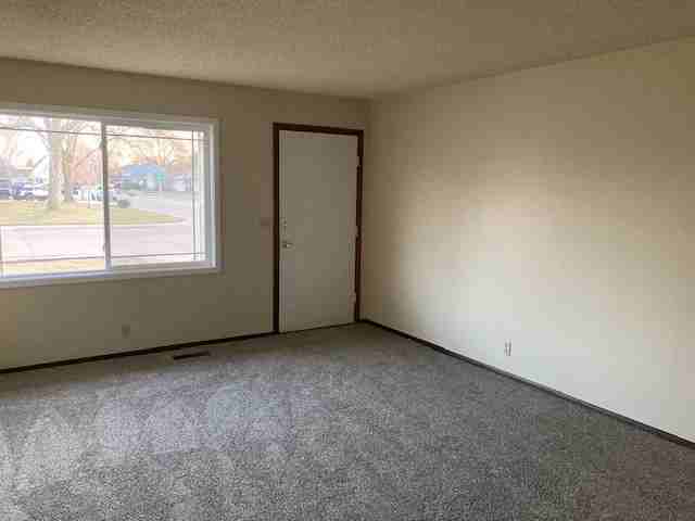 2824 Lamar Ave #2824 - Photo 3 of 16