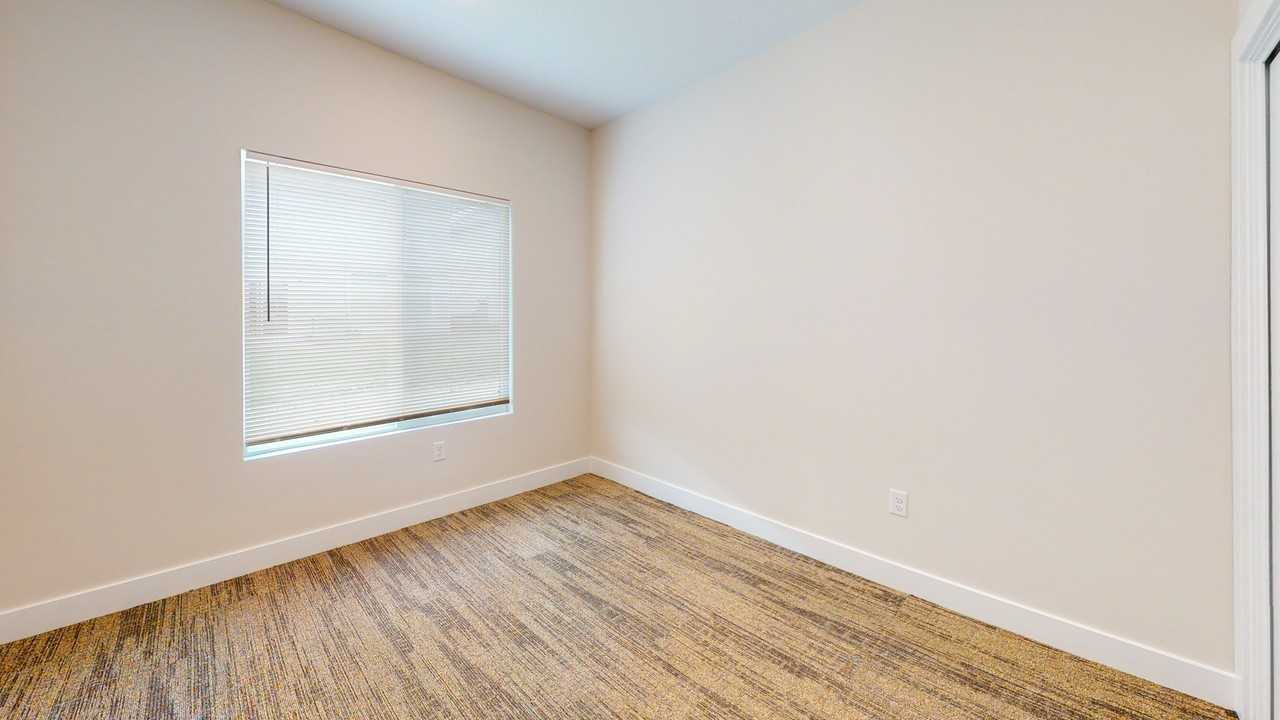 426 W Roger Ave #1 - Photo 3 of 50