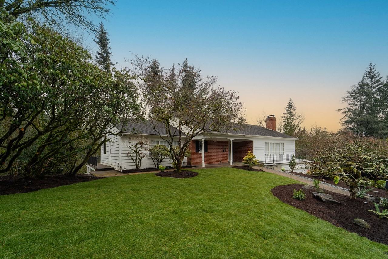 4901 Sw Humphrey Park Crst - Photo 2 of 42