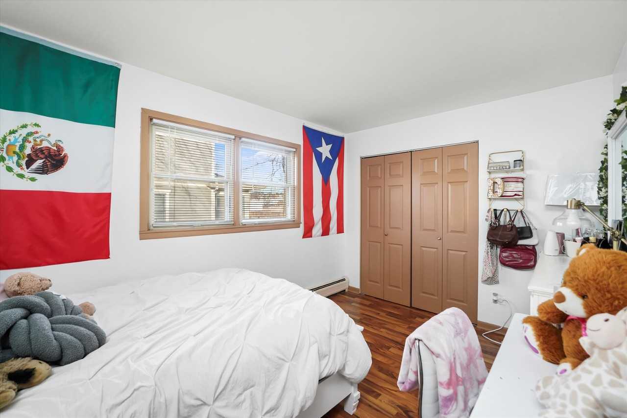 69 E Quincy St #2 - Photo 7 of 23