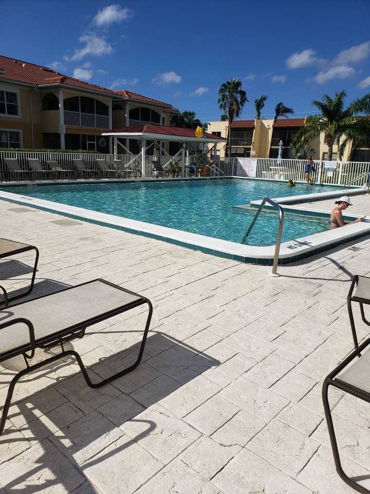 12491 Mcgregor Blvd #4 - Photo 3 of 16