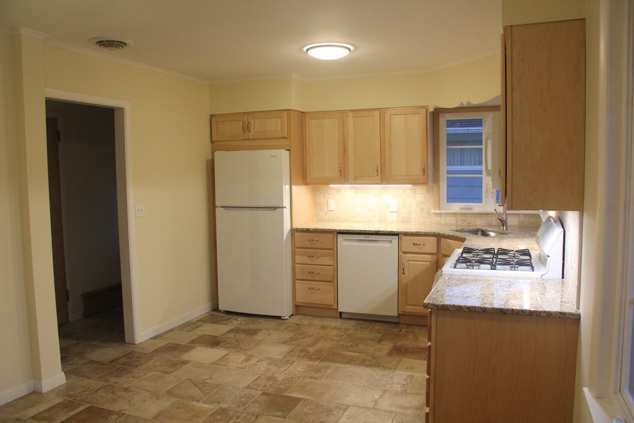 209 Oneida Pl #NA - Photo 6 of 23