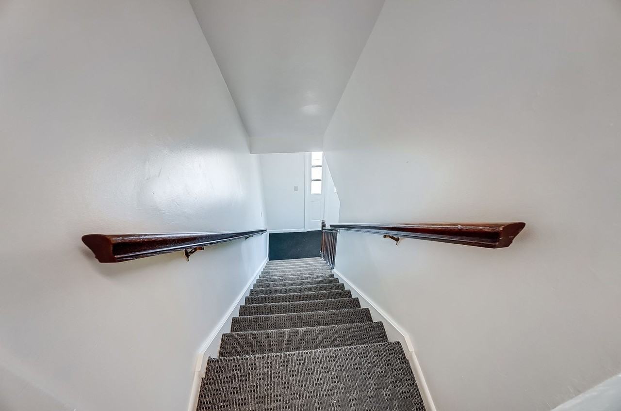 Westmoor Terrace Apartments - Photo 2 of 32