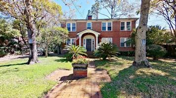 featured image of 1244 Landon Ave