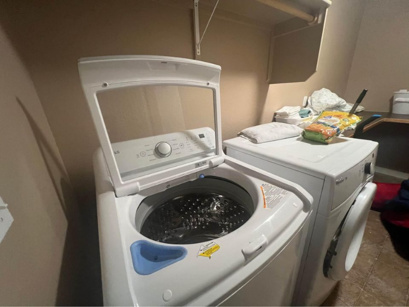 2611 N Wallingford Ave - Photo 7 of 7