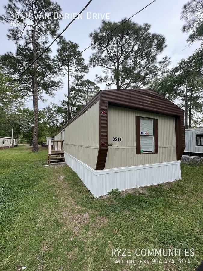 3519 Van Darien Dr - Photo 2 of 13