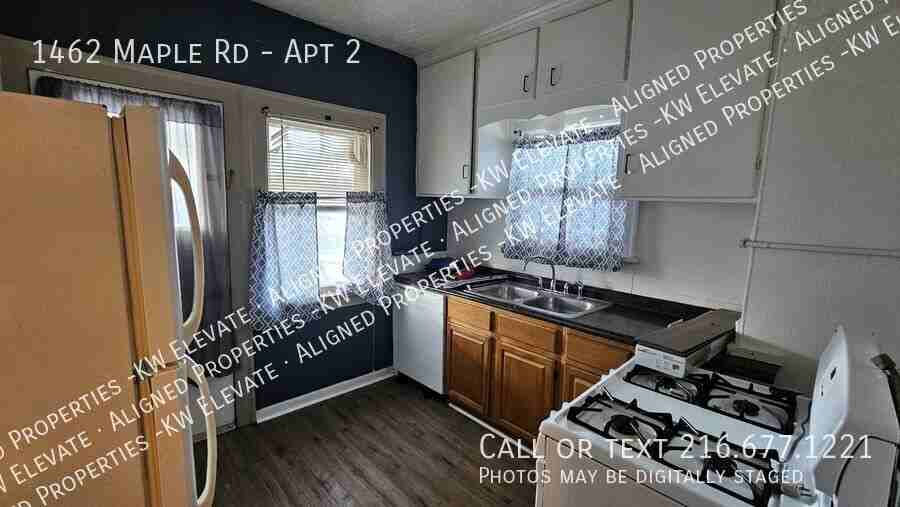 1462 Maple Rd #2 - Photo 7 of 17