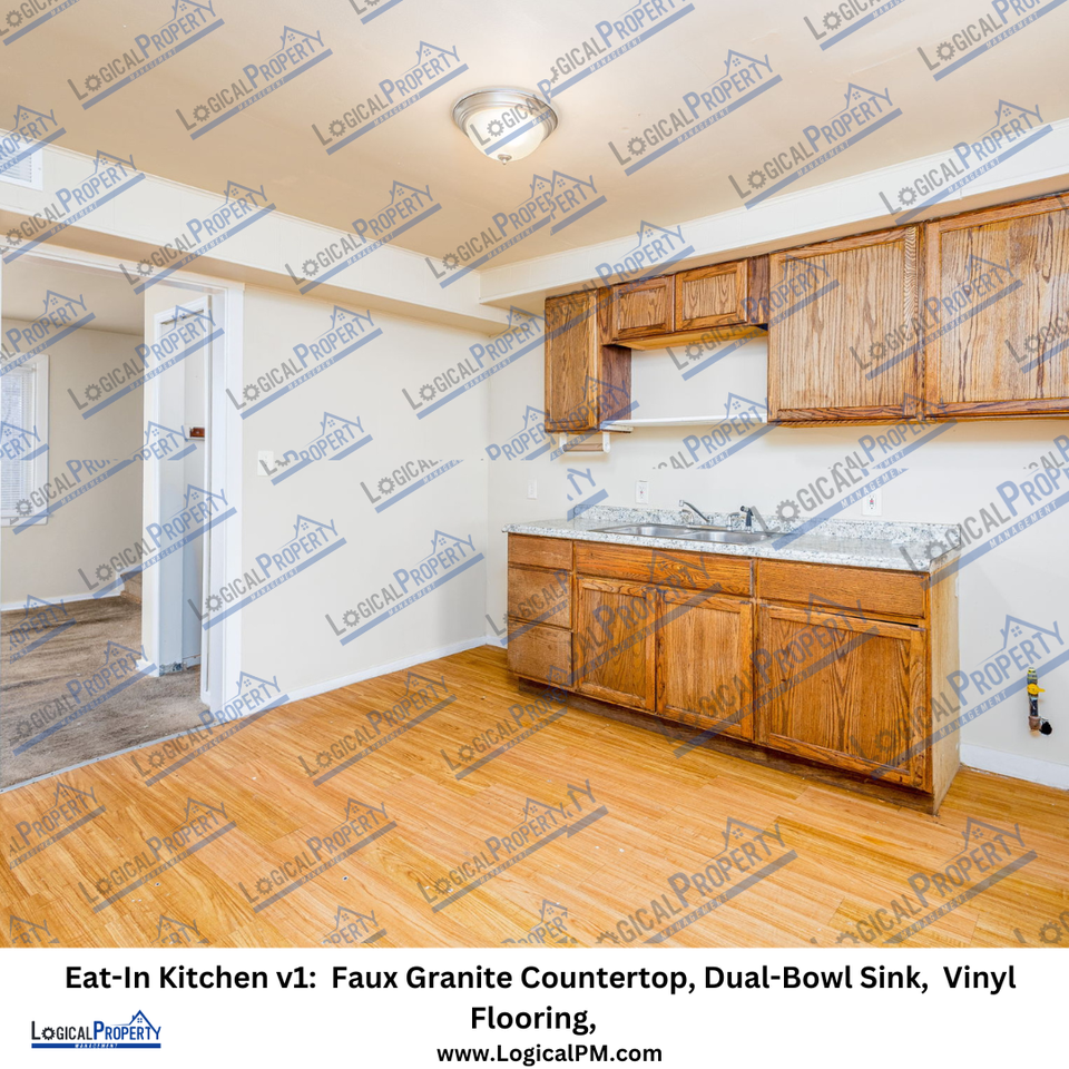 32008 Cheboygan Ct - Photo 2 of 10