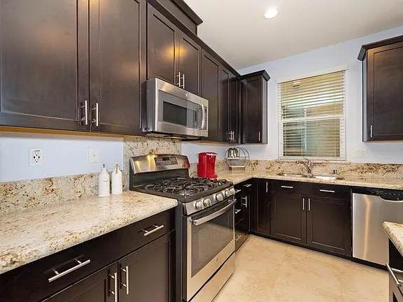 2025 Honey Church Pl - Photo 5 of 14