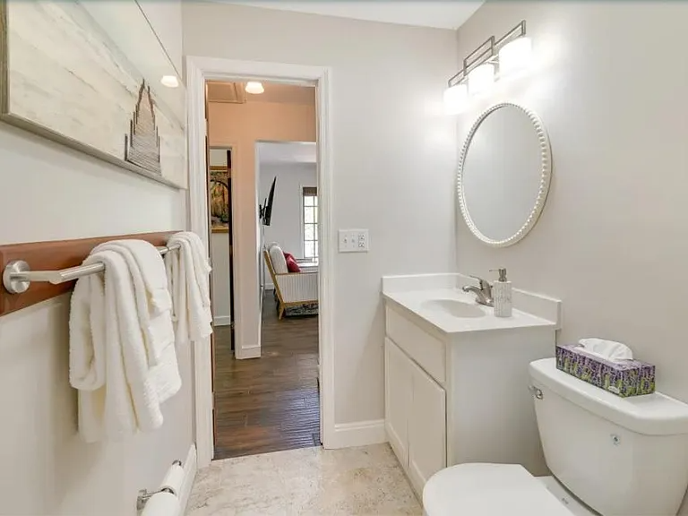 1625 Front St #C - Photo 2 of 12