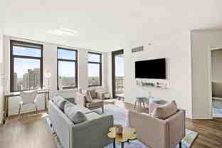 600 West Kinzie Street - Photo 1 of 1