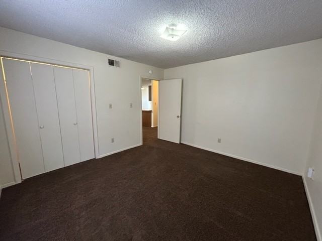 1350 North Constitution Avenue - Photo 6 of 12