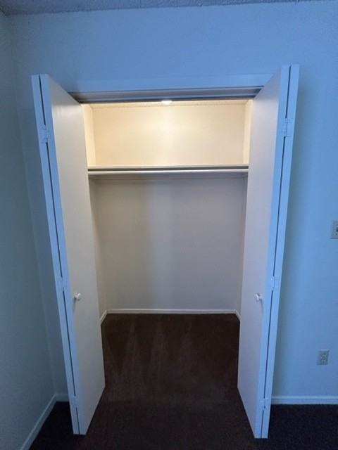 1350 North Constitution Avenue - Photo 7 of 12