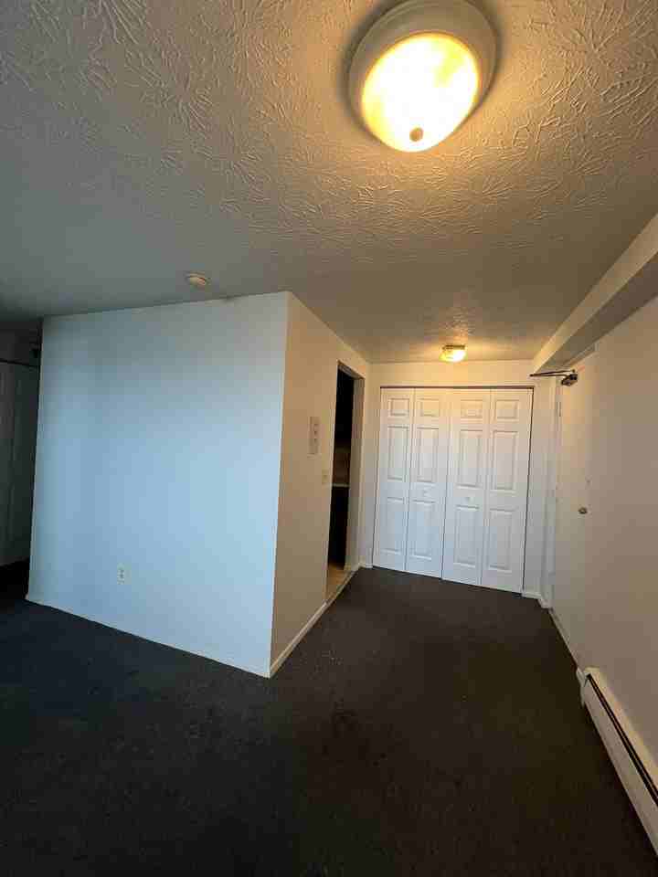 4008 West Erie Avenue - Photo 2 of 14