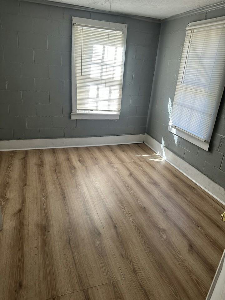 409 Campbell Street, Unit 391 Campbell St - Photo 6 of 11