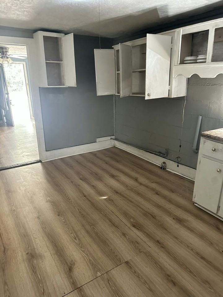 409 Campbell Street, Unit 391 Campbell St - Photo 7 of 11