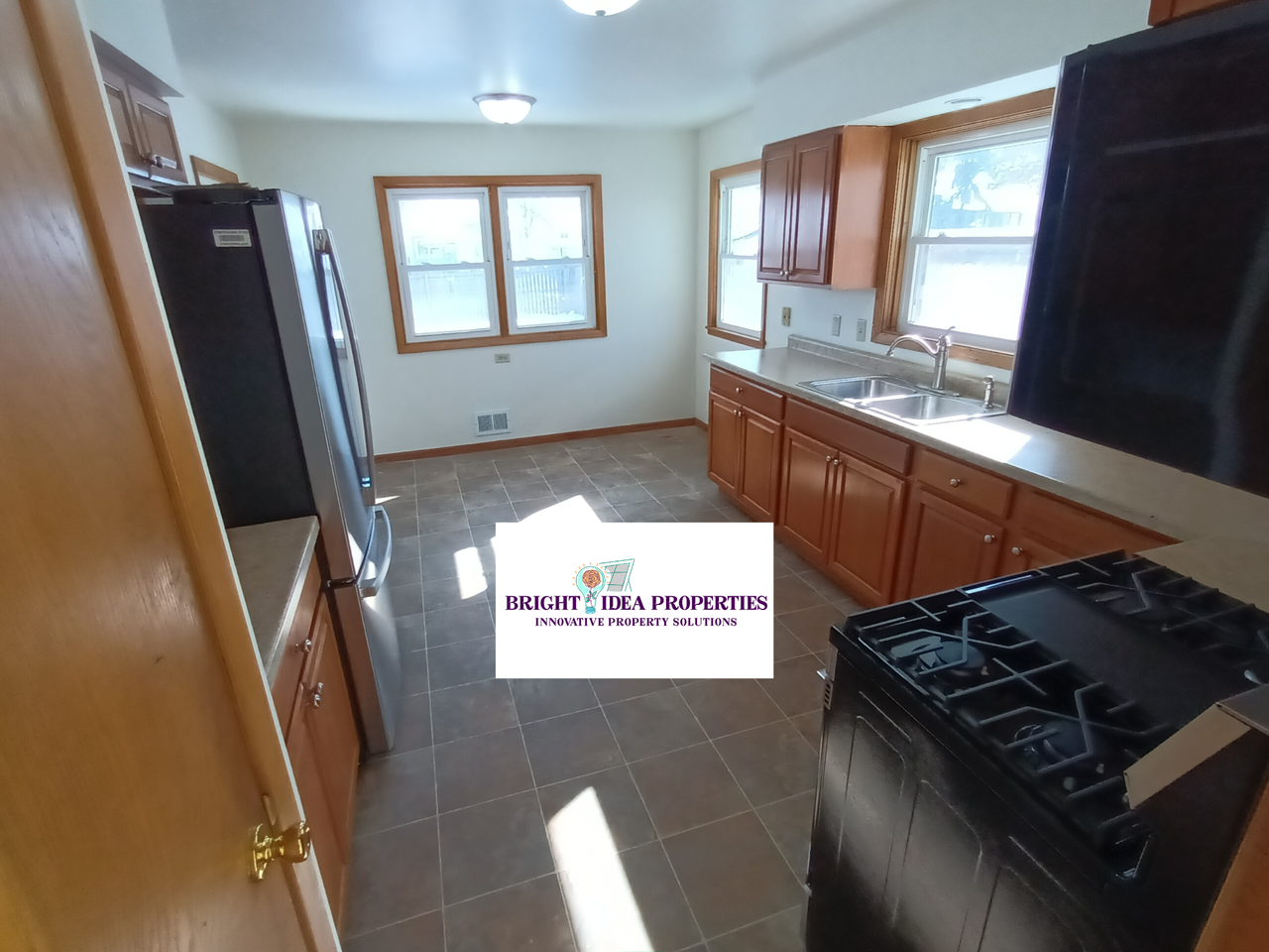 4164 Adair - Photo 2 of 13