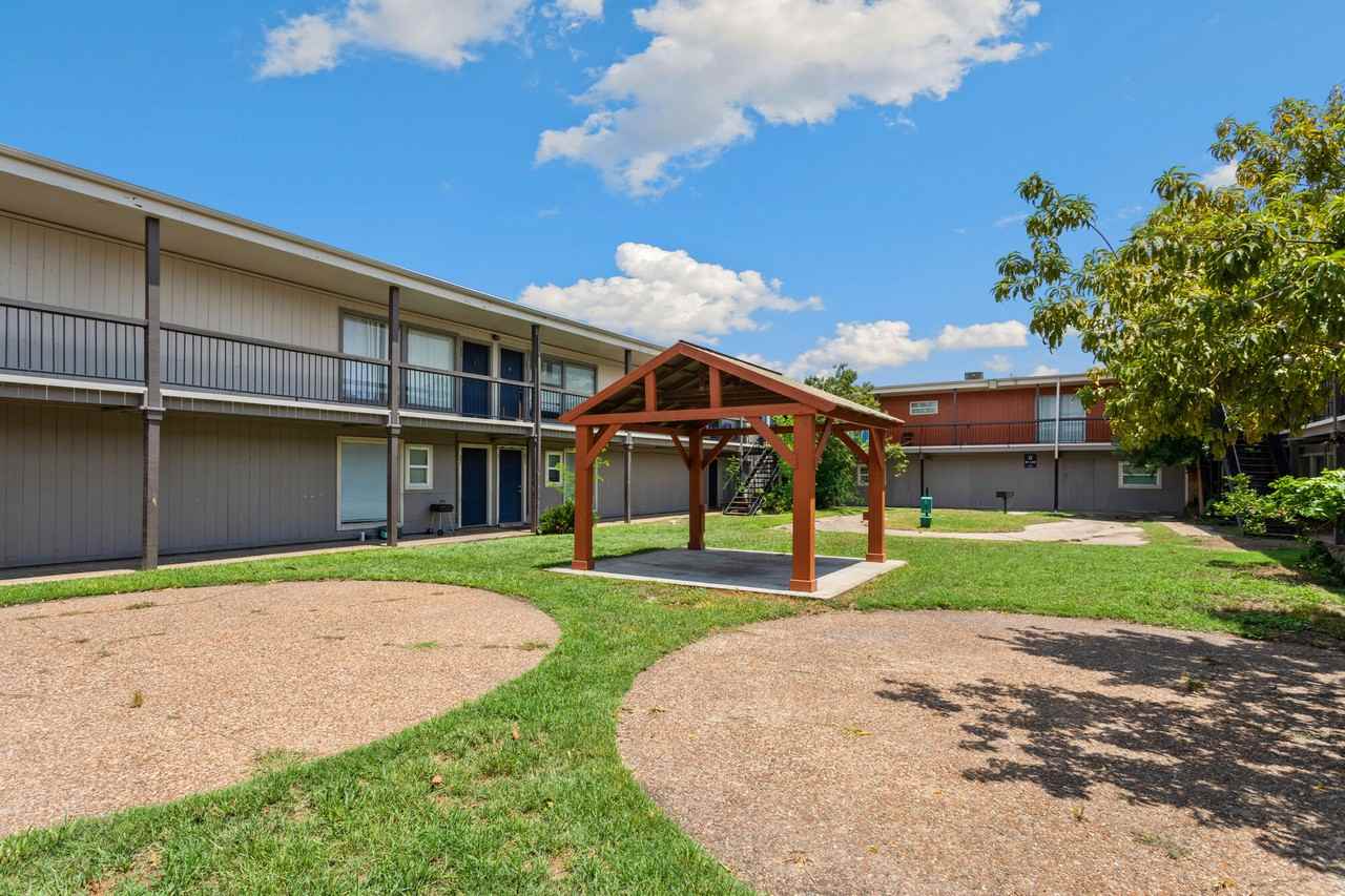 Spring Gardens - Photo 6 of 19