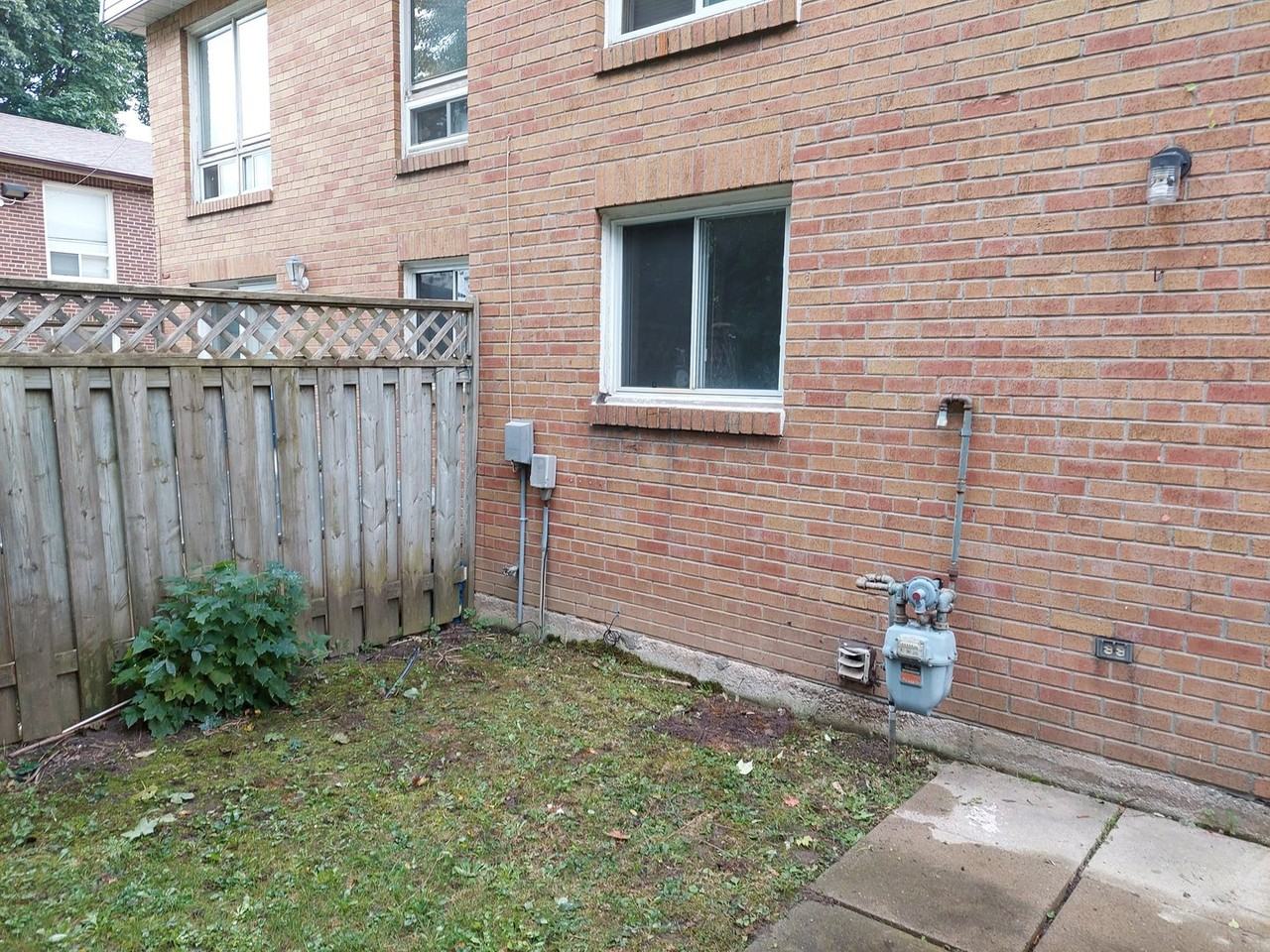 31 Crockamhill Dr - Photo 3 of 19