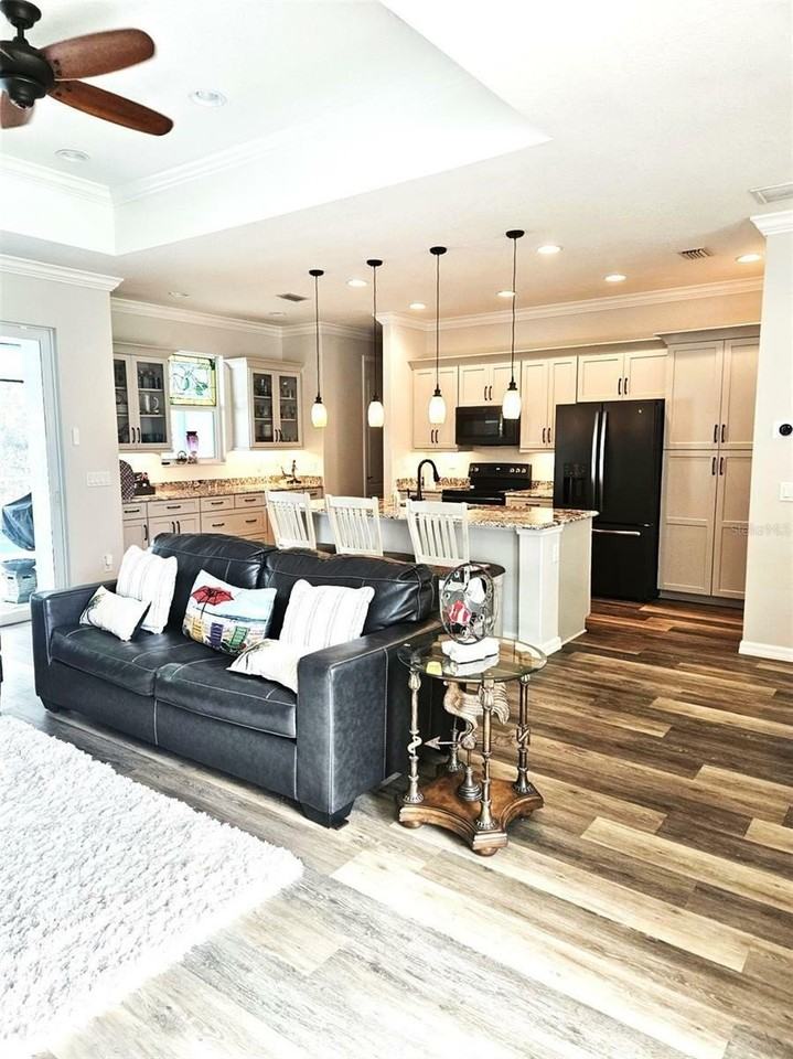 460 Marlin Rd - Photo 3 of 44