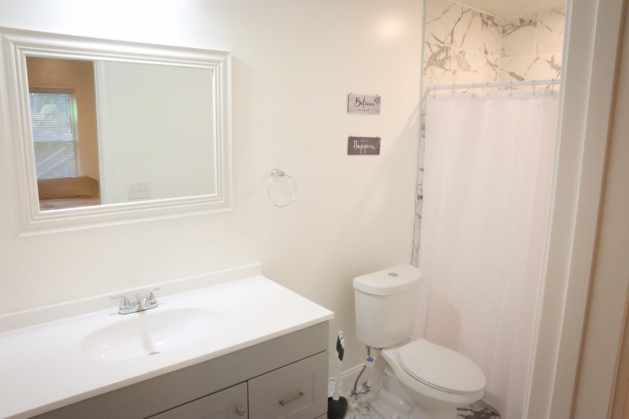 Penelope Road Northwest - Photo 4 of 8