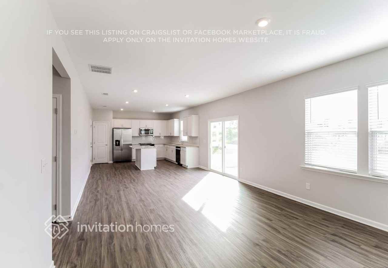 3499 Tallulah Ln - Photo 6 of 26