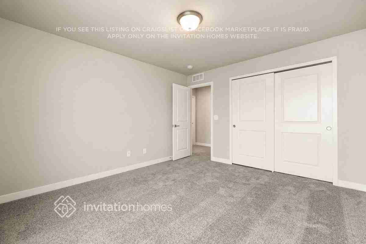 11425 Whistling Duck Way - Photo 7 of 13