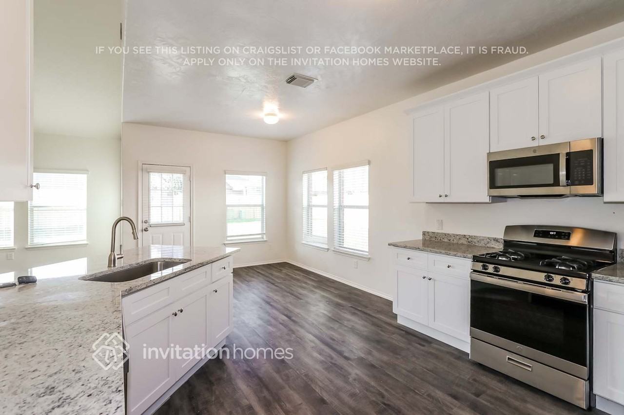21402 Mission Falls Dr - Photo 7 of 18