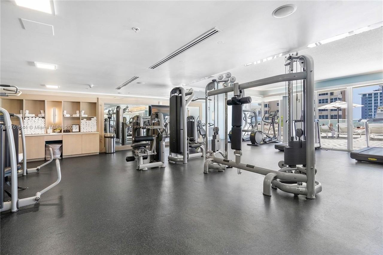 3101 Bayshore Dr #1505 - Photo 7 of 21