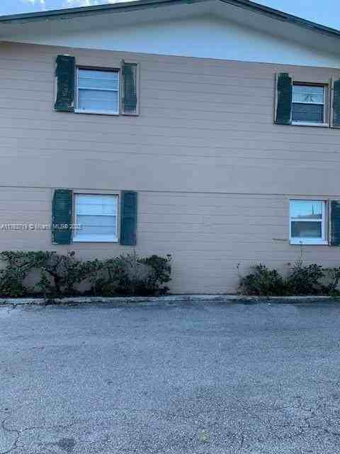 1711 Dixon Blvd #228 - Photo 2 of 5