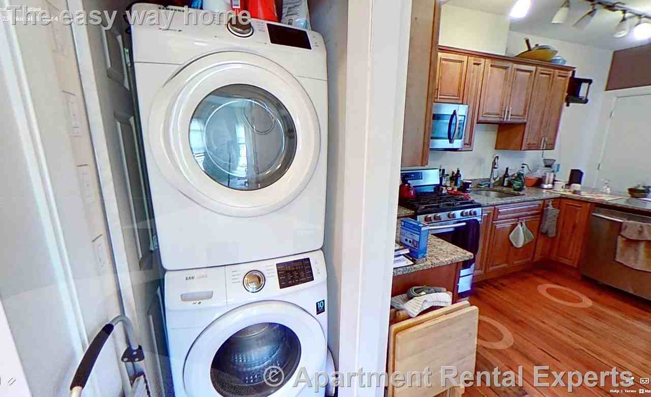 231 Norfolk St #4 - Photo 5 of 16