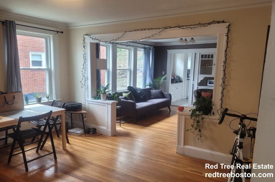 86 Colborne Rd #1 - Photo 4 of 13