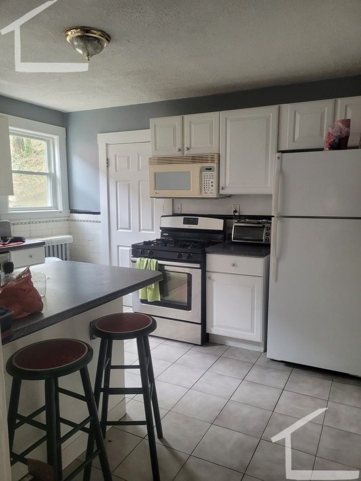 86 Colborne Rd - Photo 4 of 33