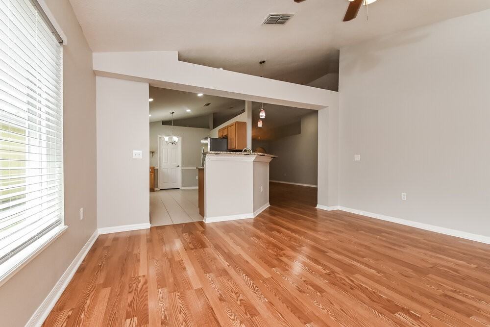 1309 Alhambra Crest Dr - Photo 3 of 16