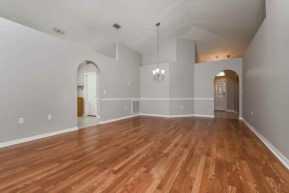 1309 Alhambra Crest Dr - Photo 6 of 16