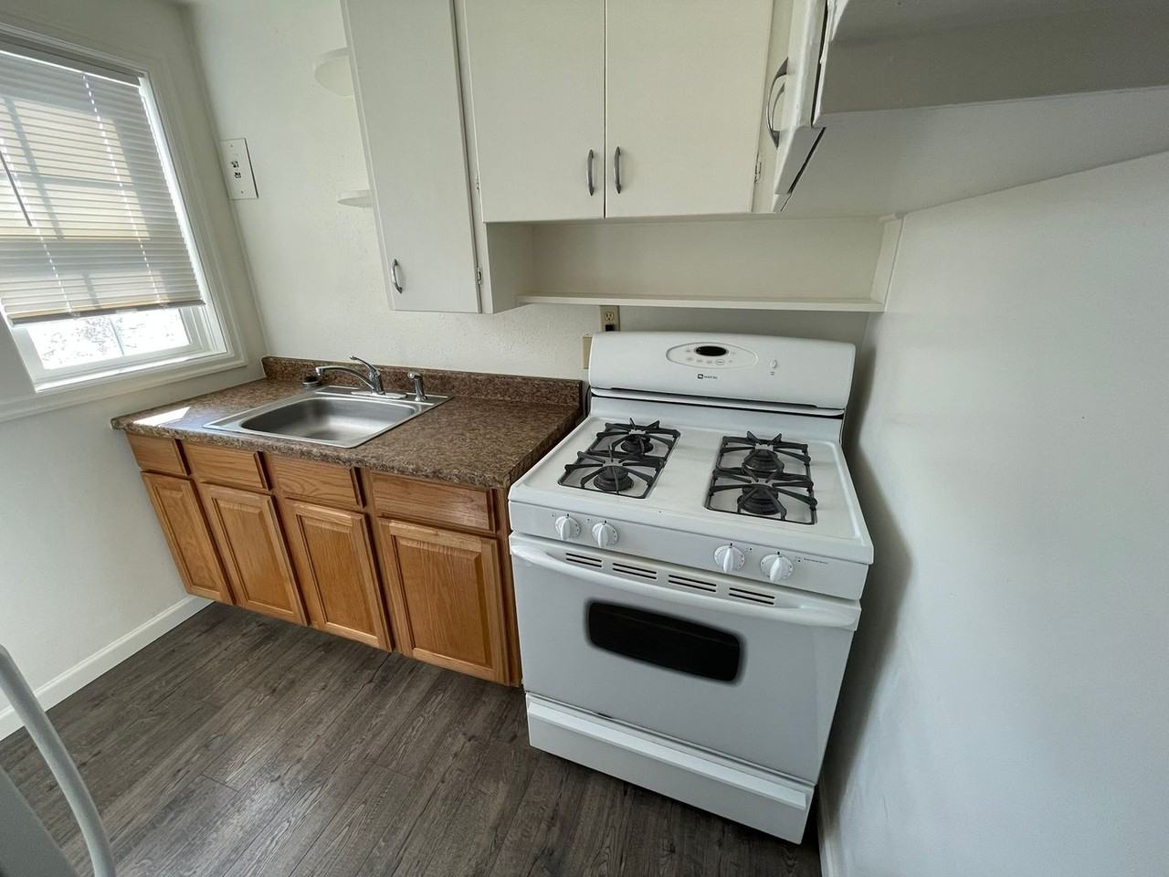 Vista Terrace - Photo 3 of 20