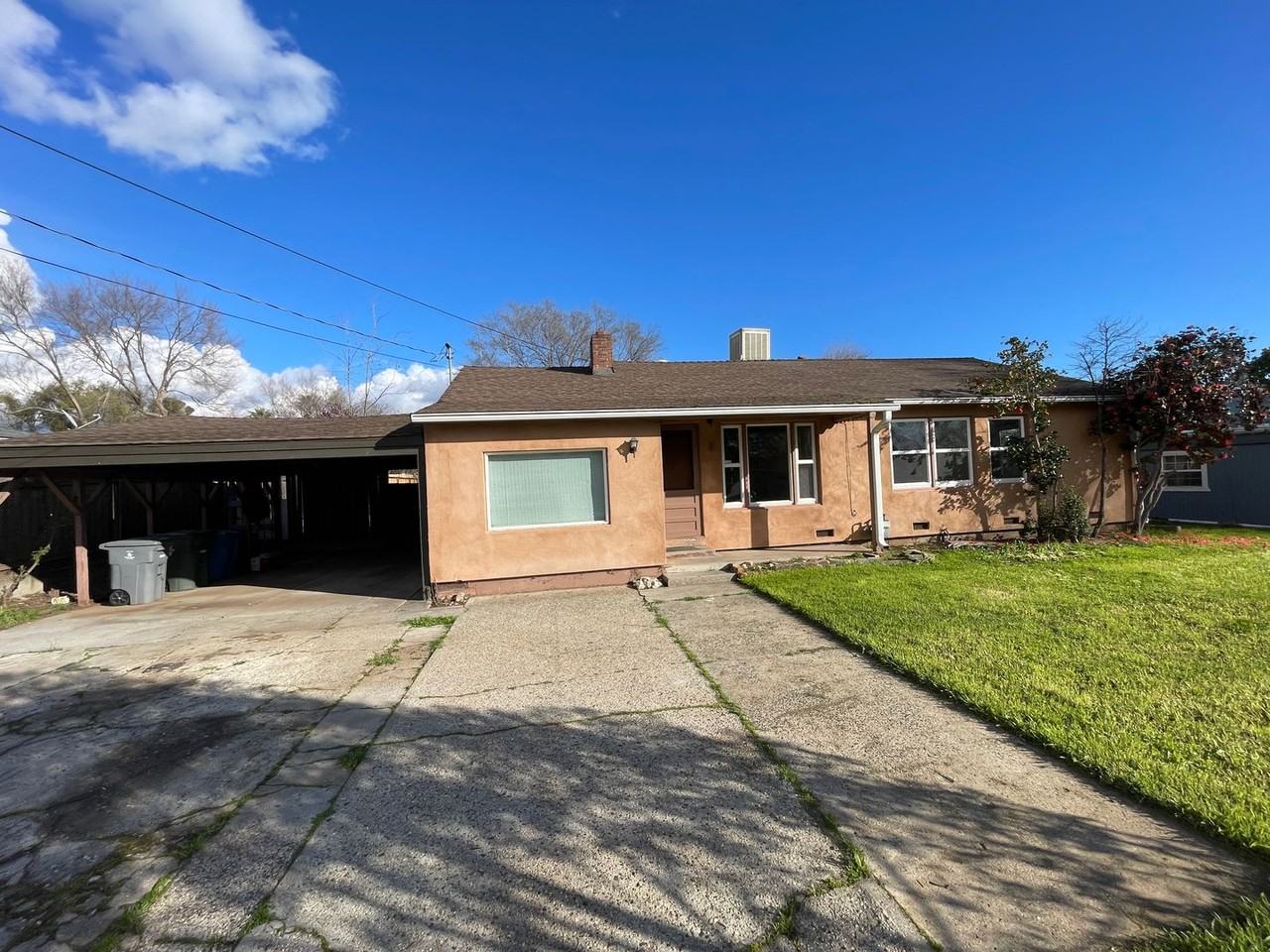 8 La Media Dr - Photo 2 of 17