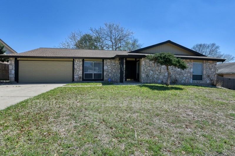 12306 Independence Ave - Photo 2 of 10