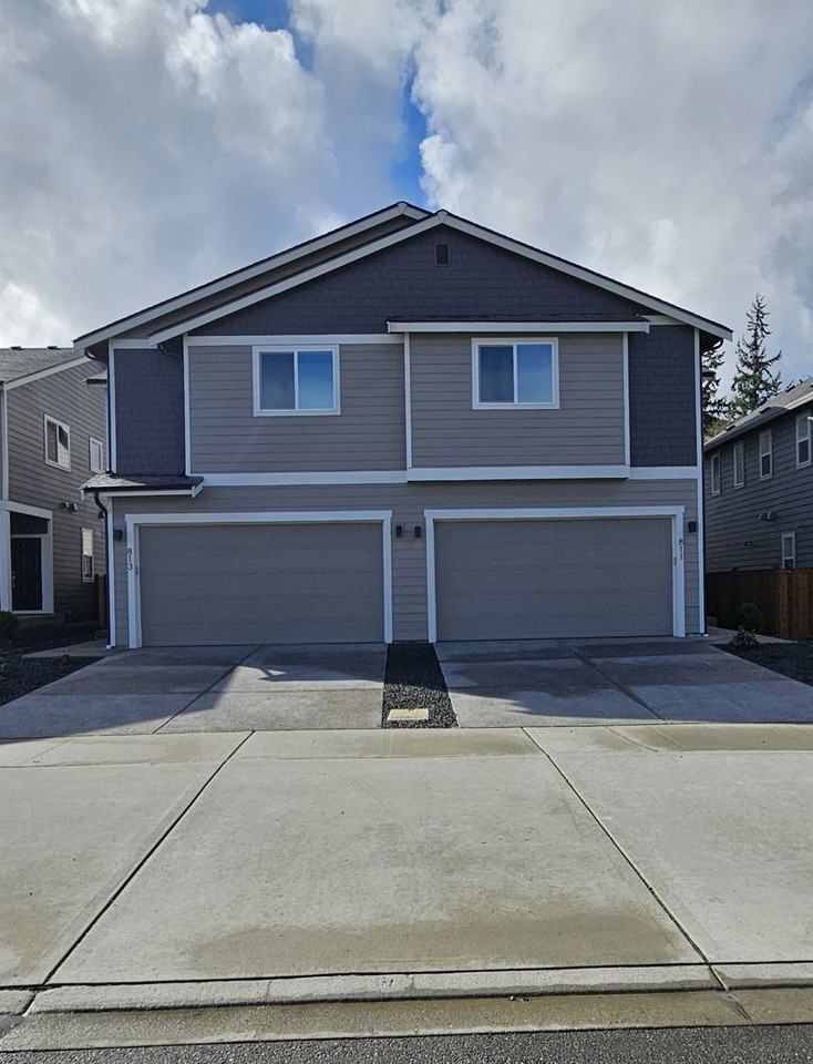 811 Vine Maple St Se - Photo 2 of 14
