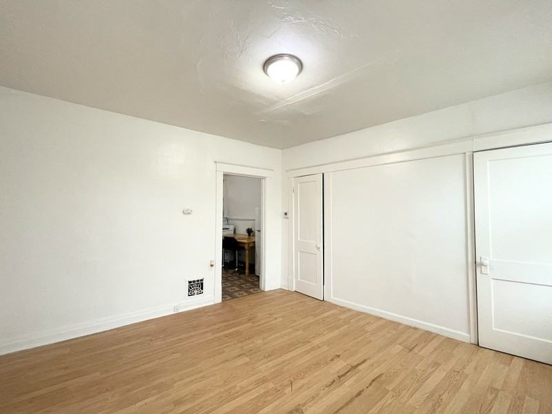 2749 Pestalozzi St #2E - Photo 3 of 9