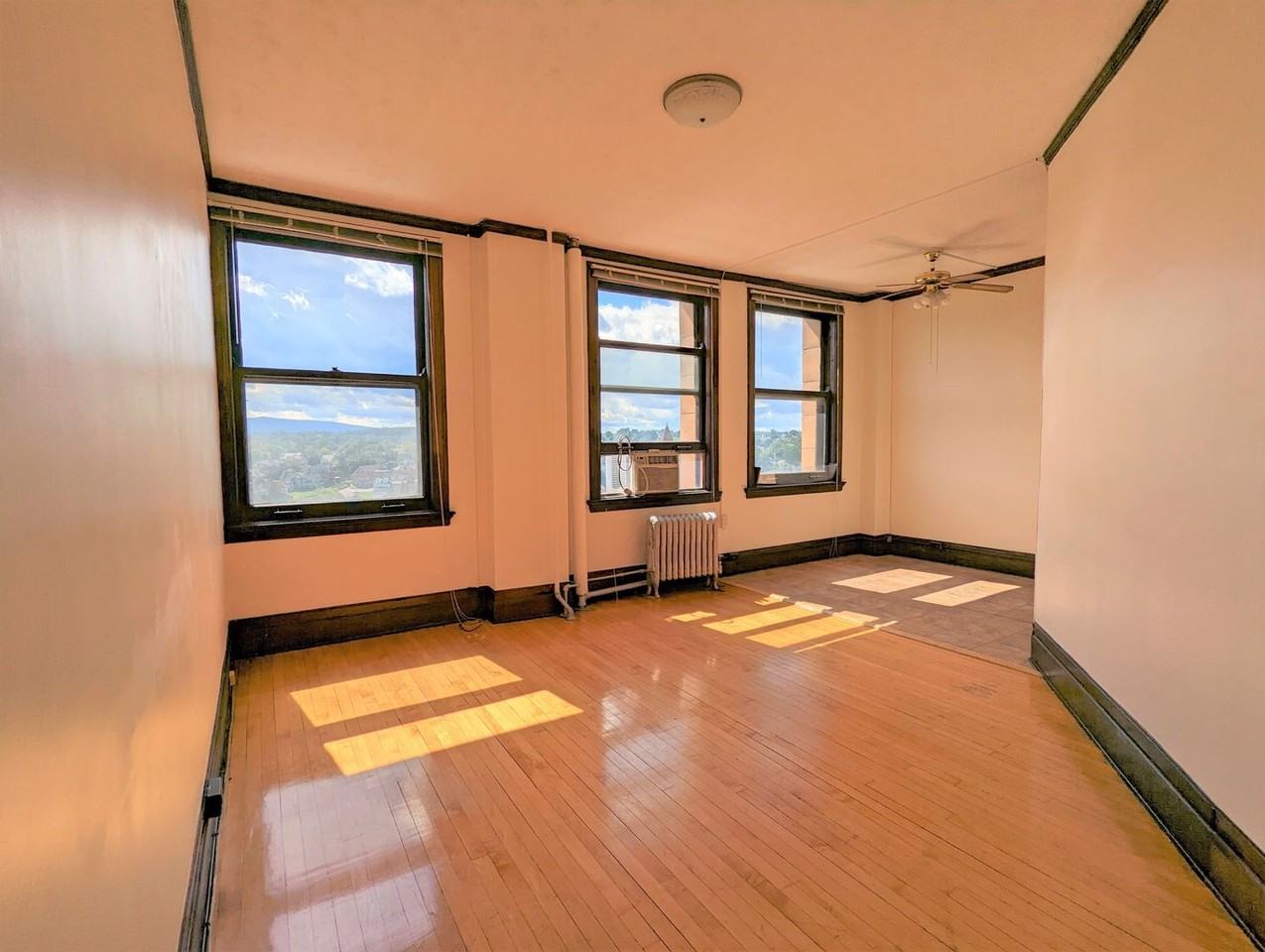 Fayette Building - Photo 7 of 11