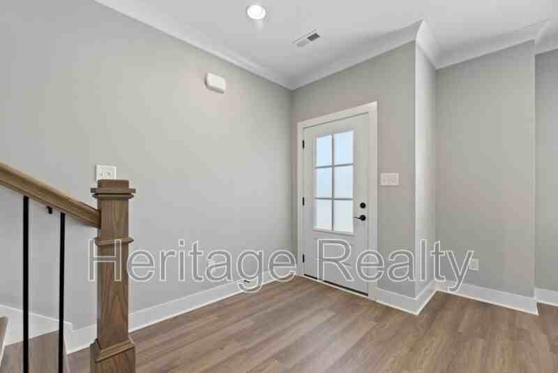 7224 Sassafras Way - Photo 4 of 28