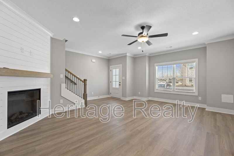 7224 Sassafras Way - Photo 6 of 28