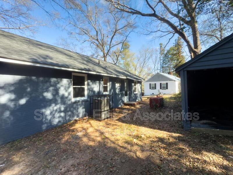 88 Infantry Dr - Photo 2 of 13