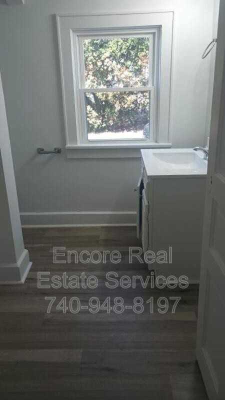 120 S 21st St - Photo 2 of 14
